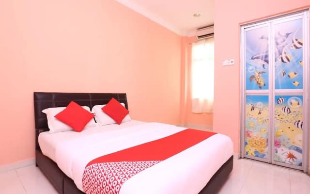 OYO 89556 Sa Villa Holiday Inn - photo 4