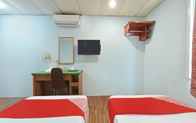 OYO 90846 Hotel Akasia - photo 4