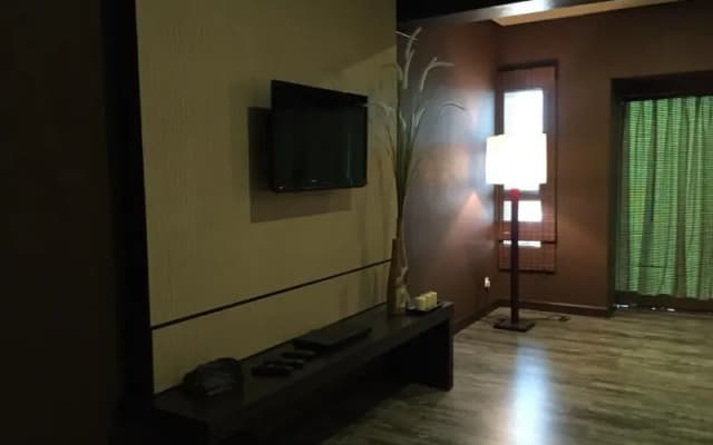 Miracle Suite - photo 2