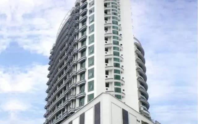 Ideal CEO Office Suite Guesthouse - photo 5