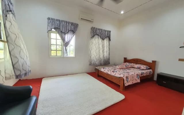 Hotel O Z Dirgahayu 313 - photo 3