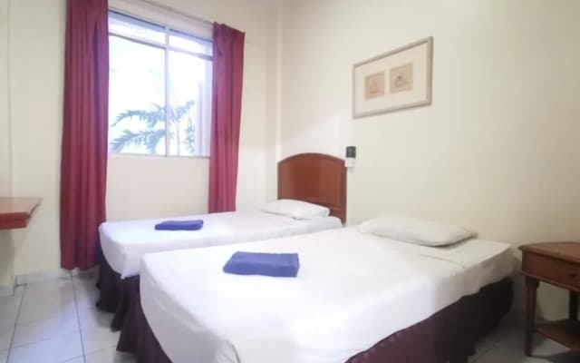 OYO 90061 Kuhara Court Apartment Suite - photo 5