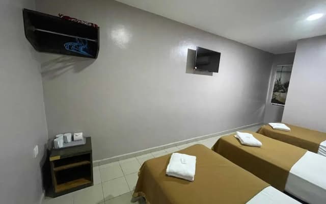 OYO 91119 Hotel D Lima Inn - photo 3