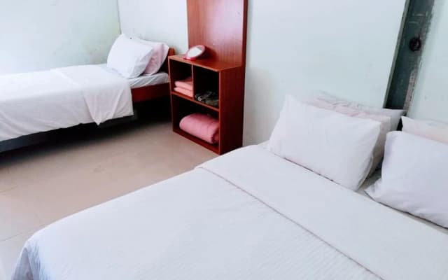 Daisyinn Budget Hotel Kuala Terengganu - photo 4