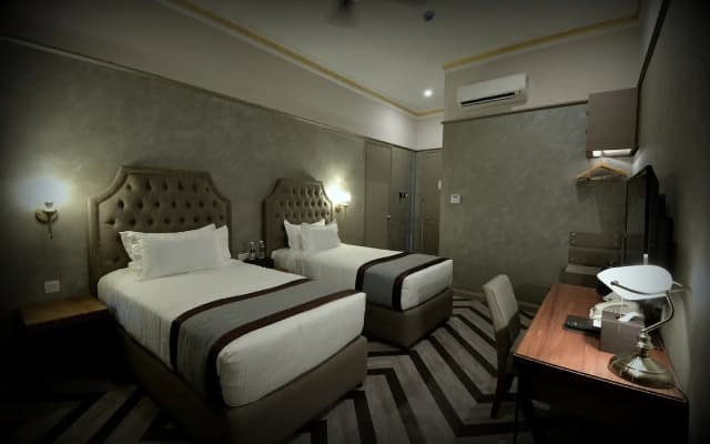 1969 Business Suites @ Ipoh Garden - photo 5