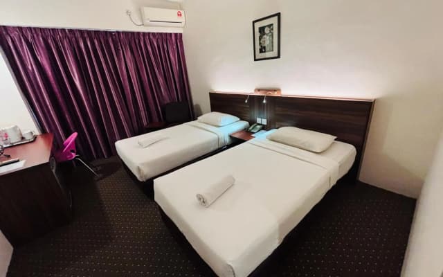 Hotel YT Midtown - photo 4