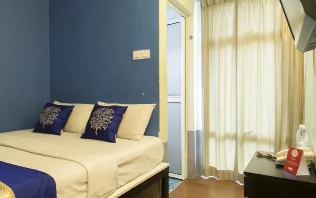 SS City Hotel - photo 4