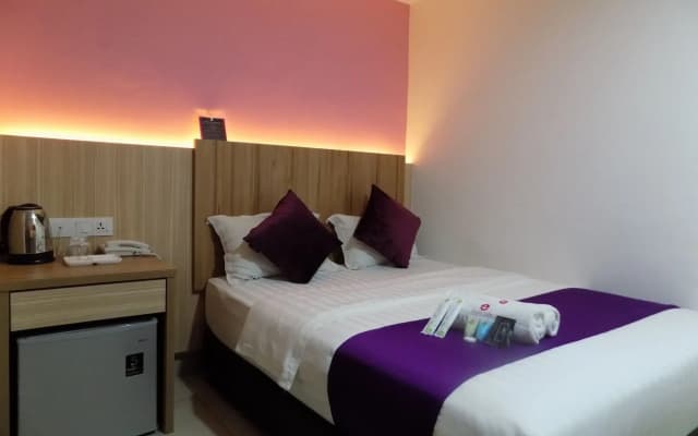 Alaxis Hotel - photo 4