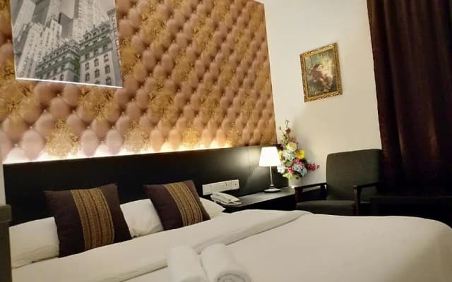 52 The Grace hotel - photo 5