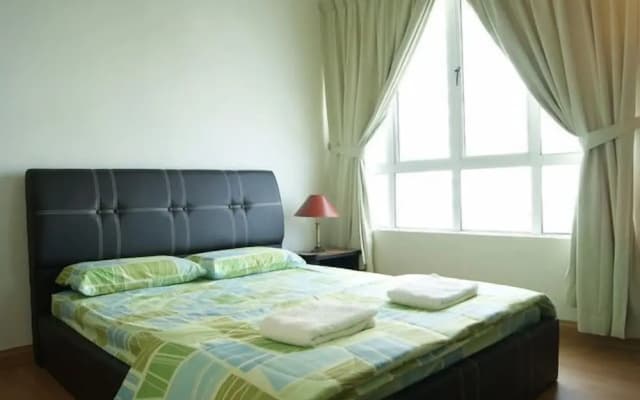 YYK 1Borneo Condominium - photo 4