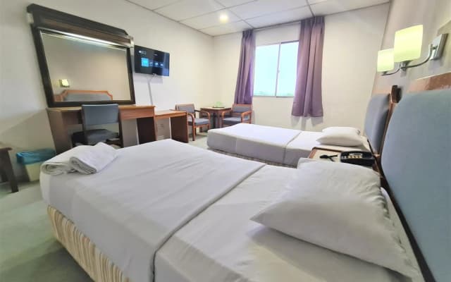 Anika Inn Kluang - photo 4