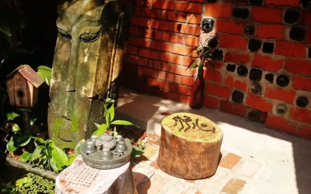 The Home of Happiness - photo 5
