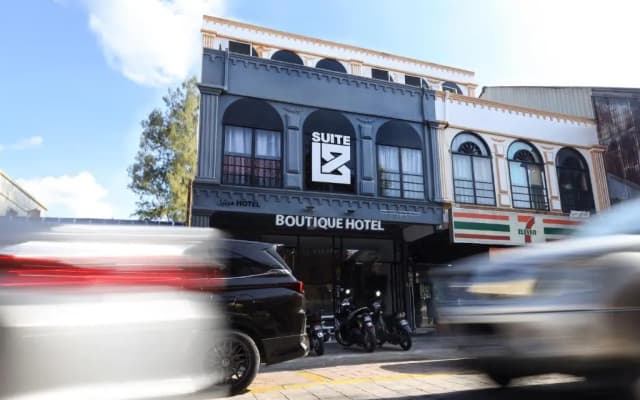 Suite 18 Boutique Hotel - photo 4