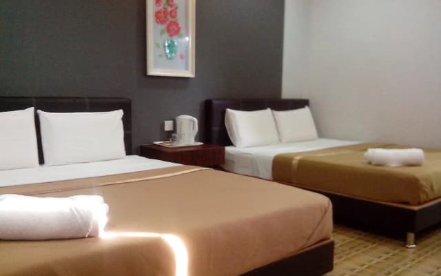 Muara Inn Hotel - photo 3