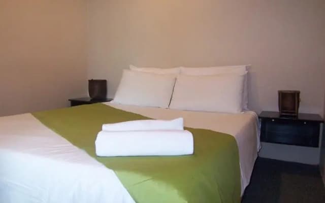 Pinnacles Kuching Lodge - photo 4