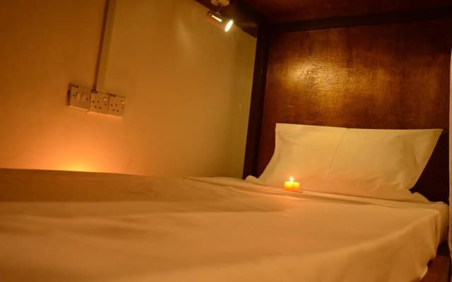 Hotel Ceylon - photo 3