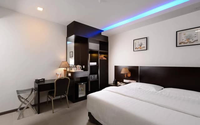 ERNES Hotel Bandar Perda - photo 3