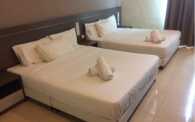 Kesang Laut Hotel - photo 3