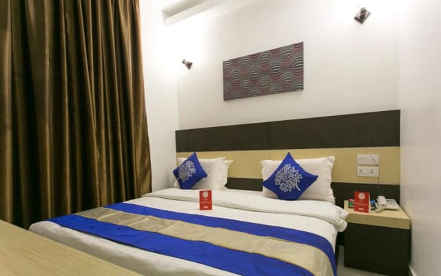 OYO 286 Uptown Hotel - photo 4