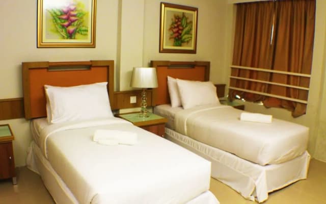 Khalifa Suites Hotel And Apartment - photo 4