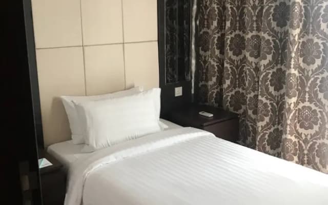 Dorsett Regency (Sri Jati Apartment) - photo 2
