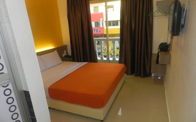 Yellow Mansion Hotel Banda Kaba - photo 3