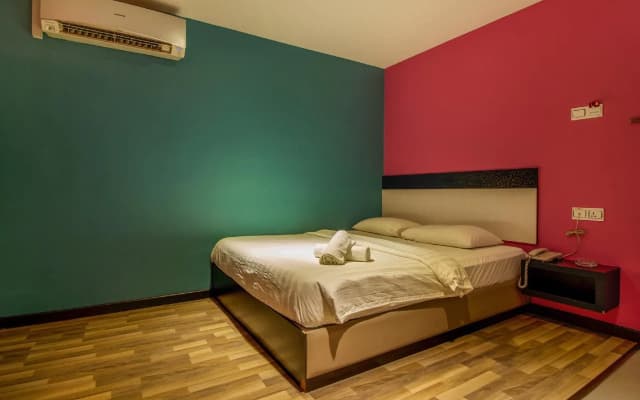 e Hotel - photo 4