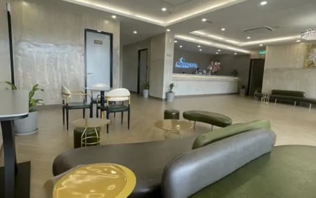 Sri Indar Hotel & Suites - photo 2