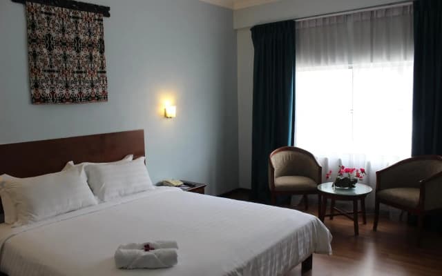 Hotel Maluri - photo 3