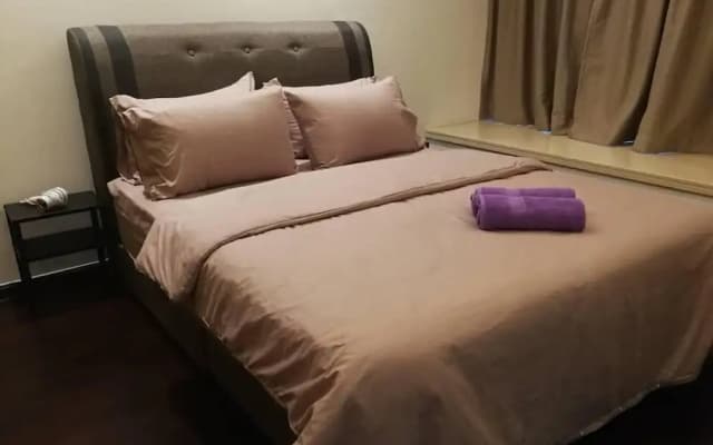 JB City CIQ-R&F Shopping Mall Apartment - photo 3