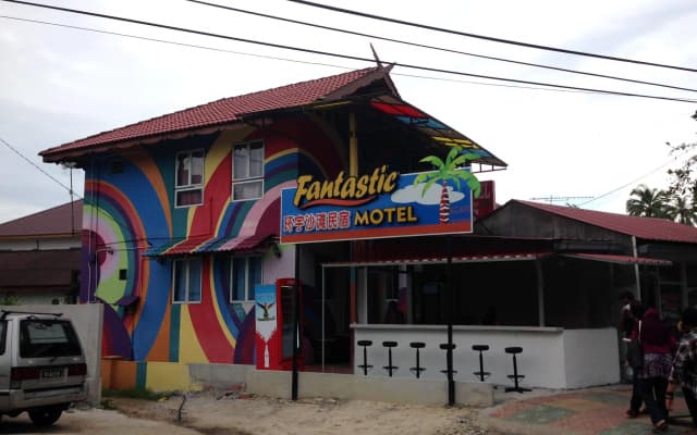 Fantastic Motel and Cafe - photo 2