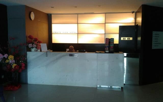 Straits View Hotel - photo 2
