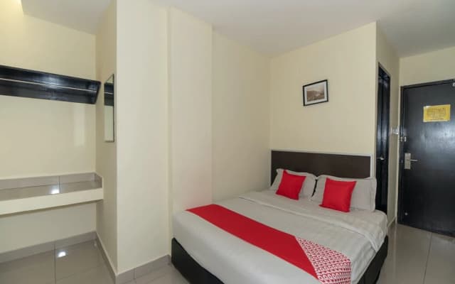 Stay Inn II By OYO Rooms - photo 4