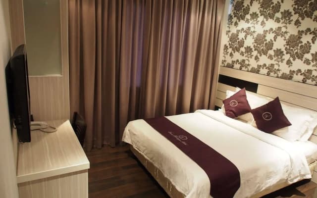 Venus Boutique Hotel - photo 5