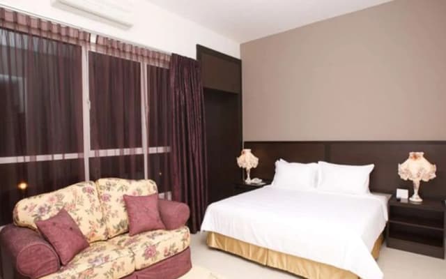 Cherengin Hills Convention & Spa Resort - photo 3