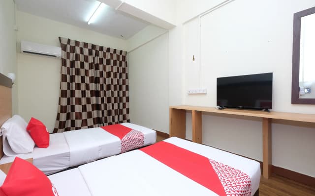 OYO 1105 Hotel 75 - photo 4
