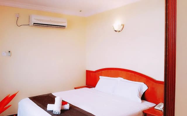 Global Hotel - photo 3