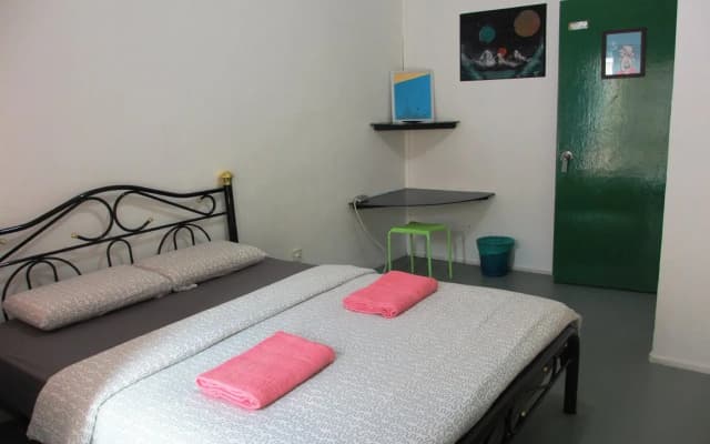 Sandakan Backpackers Hostel - photo 3