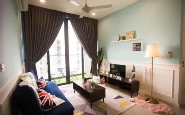 D'Pristine Suites - photo 2