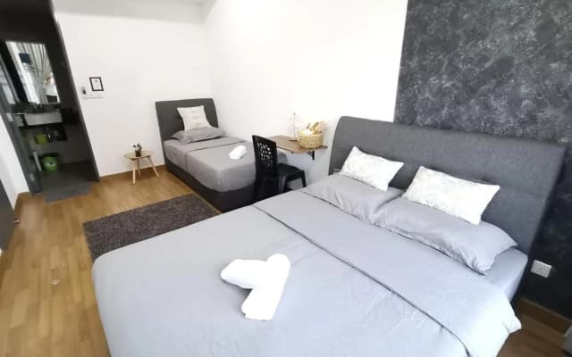 Tropicana 218 Georgetown Penang #25 New Deco 2BR for 4-6pax - photo 2