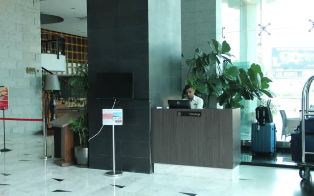 Dua Sentral Suites - photo 2