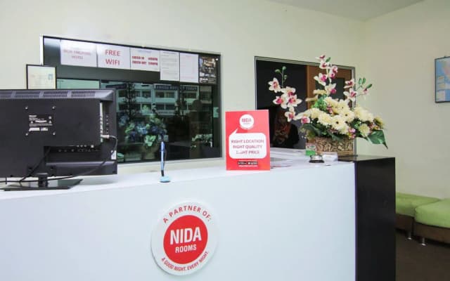 NIDA Rooms Chemor Railway Line - photo 2