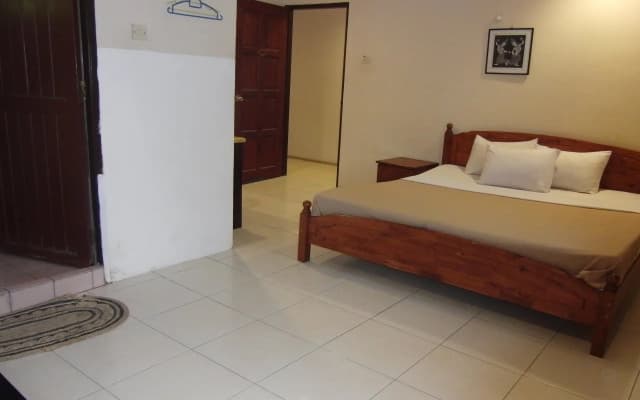 GW Furama Apartment - photo 5