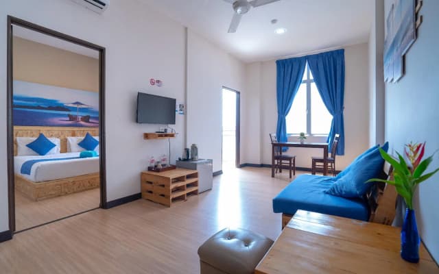 Paretto Seaview Hotel - photo 2