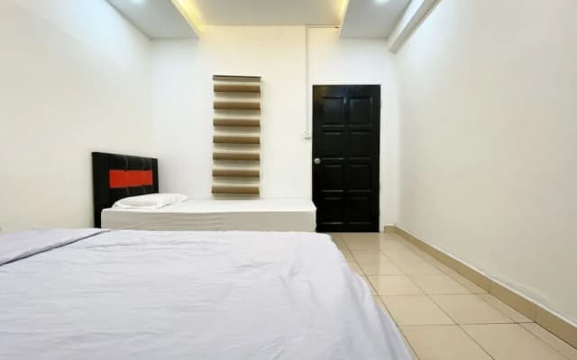 OYO 90217 Classic Homestay Keningau - photo 2