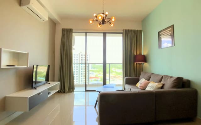One Amerin Mall & Suites - photo 3