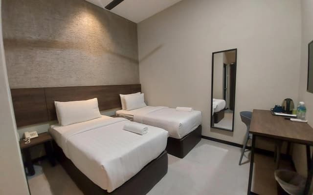 MIICO Hotel @ Mount Austin - photo 3