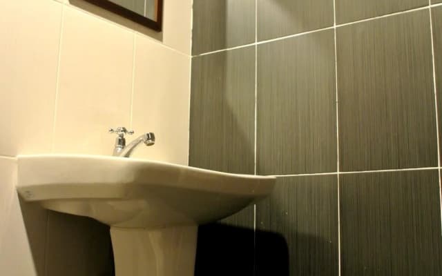 Wau Hotel & Café - photo 5