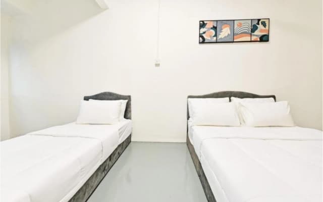 Hotel O S Homestay - photo 5