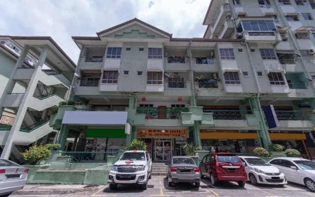 Api Api Guesthouse 533 by Oyo Rooms - photo 2